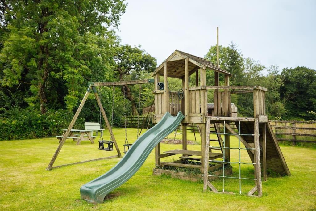 Barn Cottage - Family-Friendly Cottage With Heated Indoor Pool Haverfordwest Exterior foto